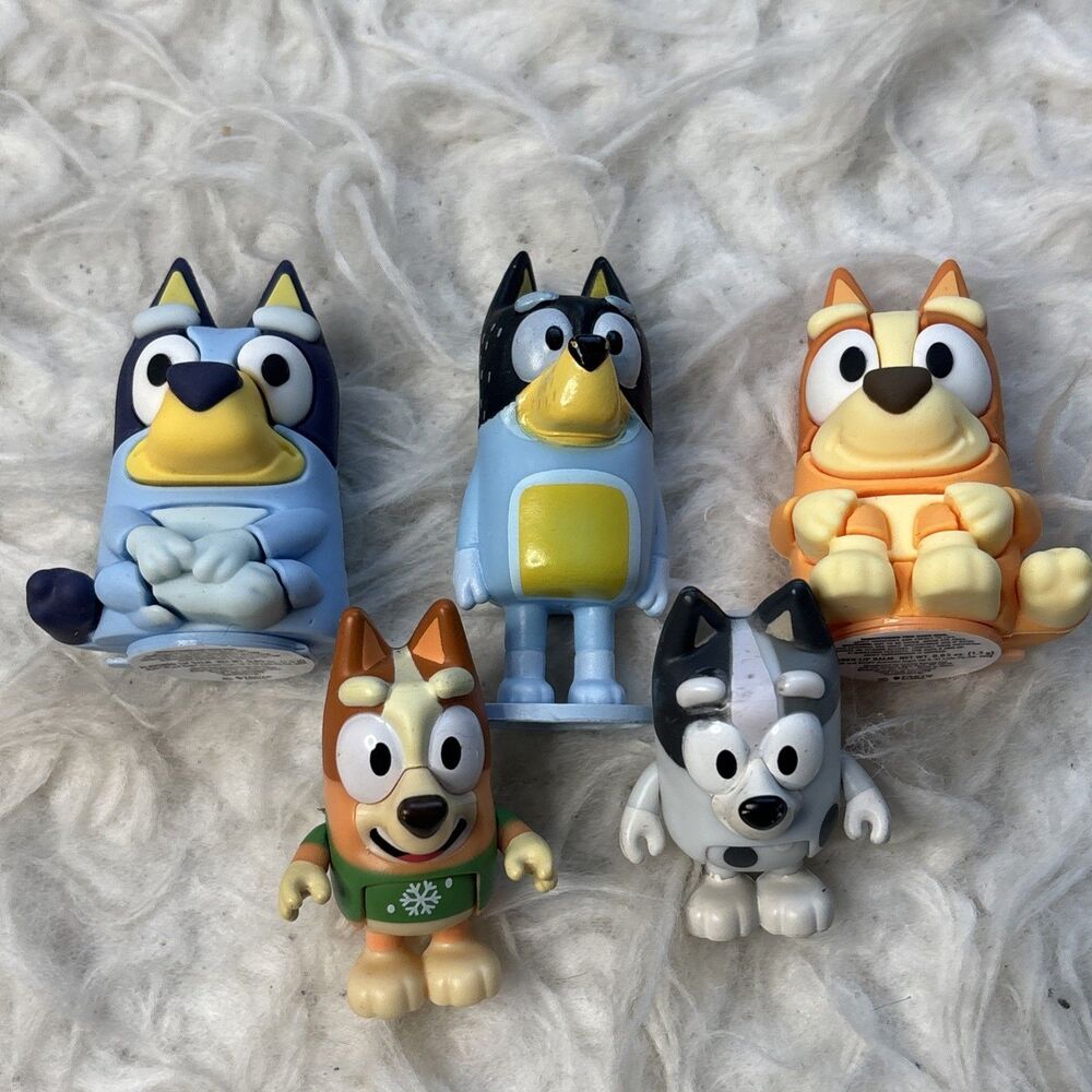 Bluey Character Lot Bluey Bingo Mackenzie Rusty Figures & 2 Lip Balms NEW